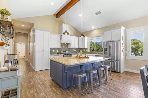 21408 Belmont Dr, Tehachapi, CA 93561 photo 8