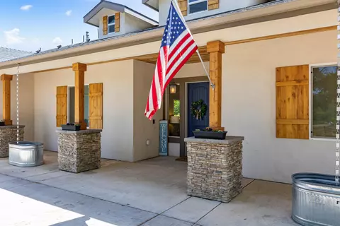 21408 Belmont Dr, Tehachapi, CA 93561 photo 3