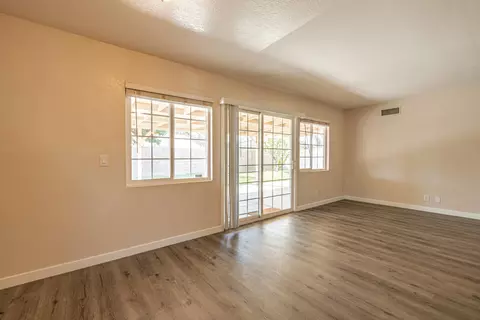 45337 Rodin Ave, Lancaster, CA 93535 photo 13