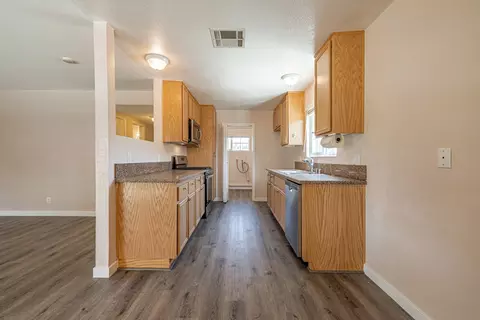 45337 Rodin Ave, Lancaster, CA 93535 photo 8