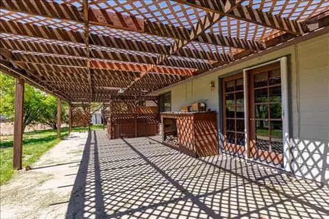 21720 San Gabriel Dr, Tehachapi, CA 93561 photo 29
