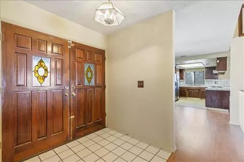 21720 San Gabriel Dr, Tehachapi, CA 93561 photo 3