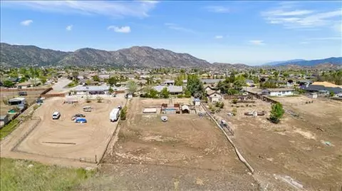 21720 San Gabriel Dr, Tehachapi, CA 93561 photo 37