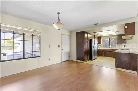 21720 San Gabriel Dr, Tehachapi, CA 93561 photo 9