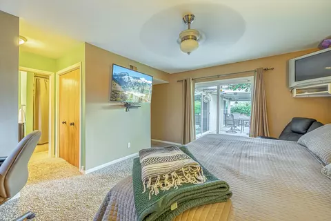 1064 E Ave J5, Lancaster, CA 93535 photo 12