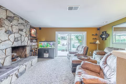 1064 E Ave J5, Lancaster, CA 93535 photo 8