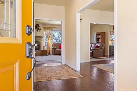 27220 Deertrail Dr, Tehachapi, CA 93561 photo 5