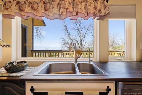 27220 Deertrail Dr, Tehachapi, CA 93561 photo 18