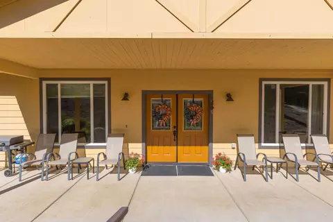 27220 Deertrail Dr, Tehachapi, CA 93561 photo 3
