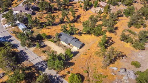 27220 Deertrail Dr, Tehachapi, CA 93561 photo 46