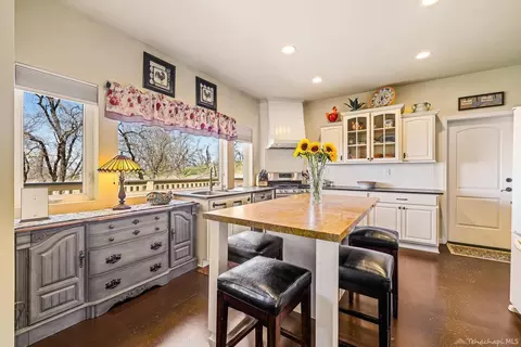 27220 Deertrail Dr, Tehachapi, CA 93561 photo 17