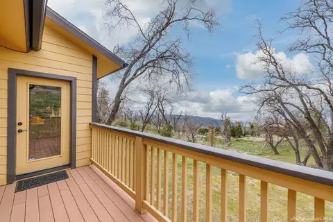 27220 Deertrail Dr, Tehachapi, CA 93561 photo 14