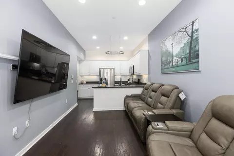 4951 Laurel St UNIT E, Montclair, CA 91763 photo 9