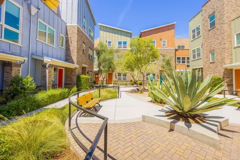 4951 Laurel St UNIT E, Montclair, CA 91763 photo 3