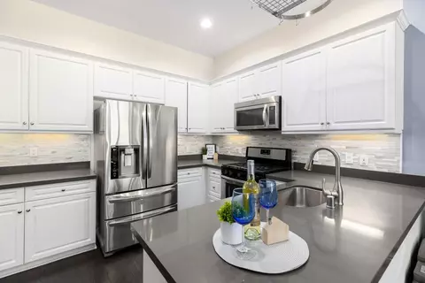4951 Laurel St UNIT E, Montclair, CA 91763 photo 13