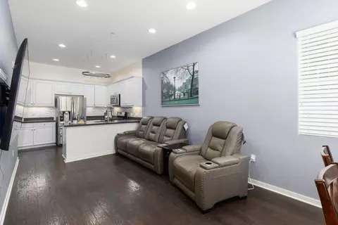 4951 Laurel St UNIT E, Montclair, CA 91763 photo 8