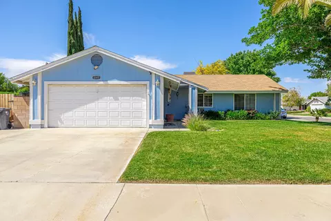 2305 Forry St, Lancaster, CA 93536 photo 1