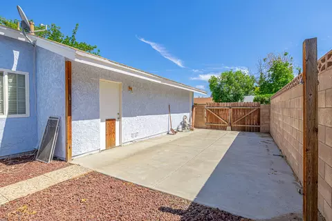 2305 Forry St, Lancaster, CA 93536 photo 24