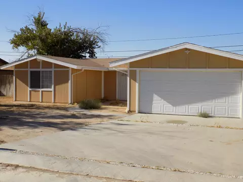 8901 Aspen Ave, California City, CA 93505