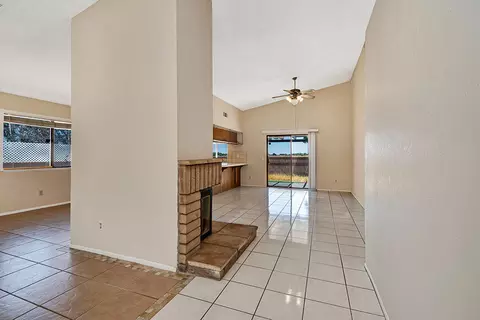 45044 Denmore Ave, Lancaster, CA 93534 photo 7
