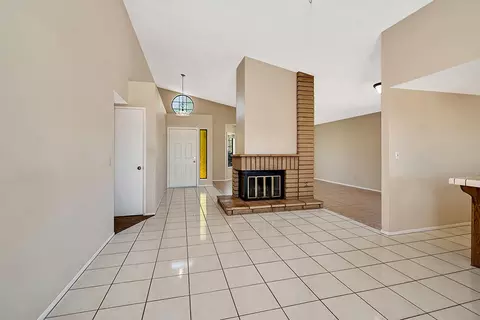 45044 Denmore Ave, Lancaster, CA 93534 photo 10