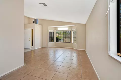 45044 Denmore Ave, Lancaster, CA 93534 photo 9