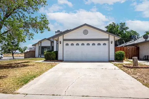 45044 Denmore Ave, Lancaster, CA 93534 photo 1