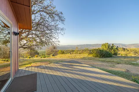 20460 Rex Dr, Tehachapi, CA 93561 photo 47