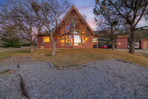 20460 Rex Dr, Tehachapi, CA 93561 photo 6