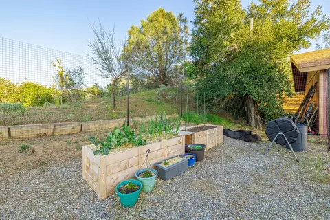 20460 Rex Dr, Tehachapi, CA 93561 photo 58