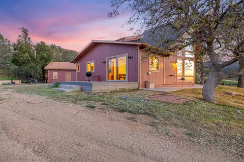 20460 Rex Dr, Tehachapi, CA 93561 photo 13