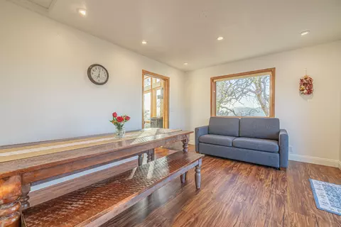 20460 Rex Dr, Tehachapi, CA 93561 photo 46