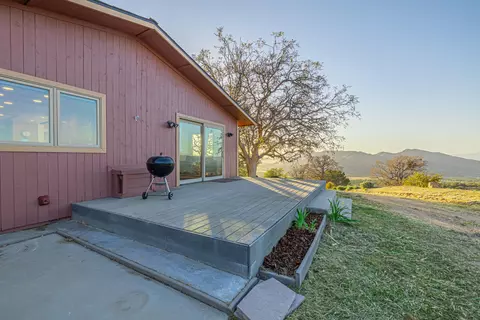 20460 Rex Dr, Tehachapi, CA 93561 photo 48