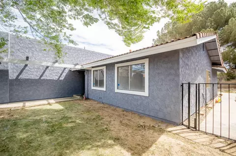 44626 E 13th St, Lancaster, CA 93535 photo 5