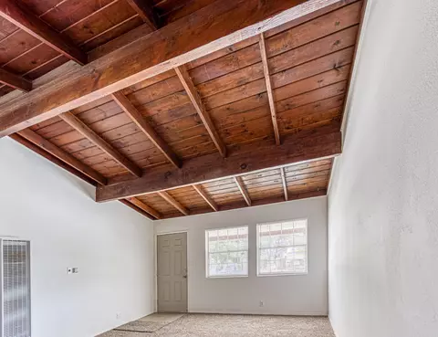 15957 Jean Dr, Mojave, CA 93501 photo 2