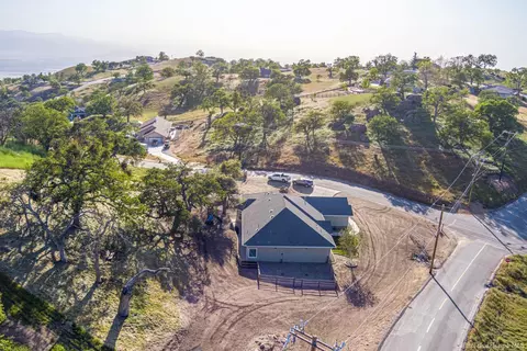 30150 Horsethief Dr, Tehachapi, CA 93561 photo 54