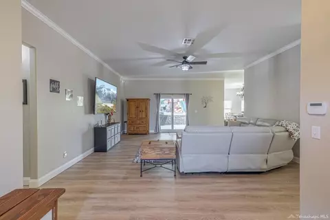 30150 Horsethief Dr, Tehachapi, CA 93561 photo 10