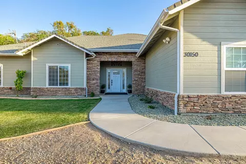30150 Horsethief Dr, Tehachapi, CA 93561 photo 9