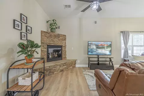 30150 Horsethief Dr, Tehachapi, CA 93561 photo 35