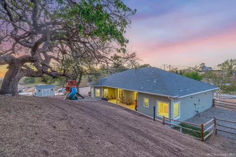 30150 Horsethief Dr, Tehachapi, CA 93561 photo 8