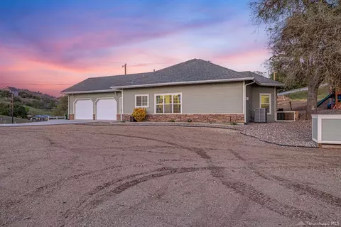 30150 Horsethief Dr, Tehachapi, CA 93561 photo 46