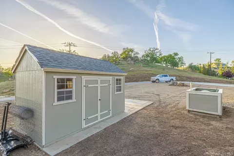 30150 Horsethief Dr, Tehachapi, CA 93561 photo 41