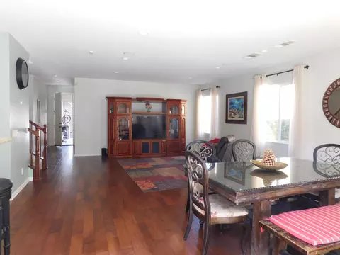 19826 Christopher Ln, Santa Clarita, CA 91350 photo 15