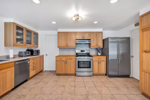 2421 E Alden St, Simi Valley, CA 93065 photo 13