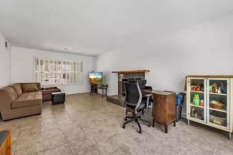 2421 E Alden St, Simi Valley, CA 93065 photo 6