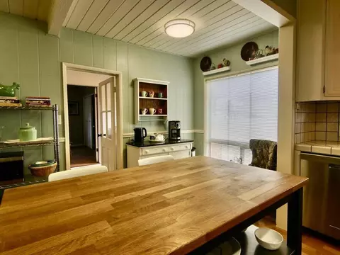 221 Hayes St S, Tehachapi, CA 93561 photo 9