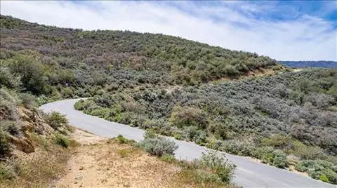18050 Matterhorn Dr, Tehachapi, CA 93561 photo 10
