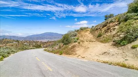 18050 Matterhorn Dr, Tehachapi, CA 93561 photo 8