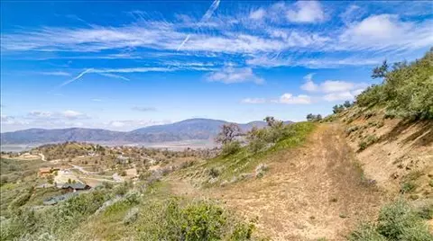 18050 Matterhorn Dr, Tehachapi, CA 93561 photo 14