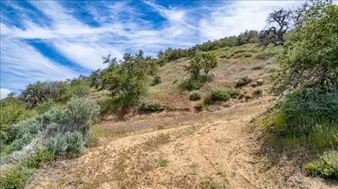 18050 Matterhorn Dr, Tehachapi, CA 93561 photo 11